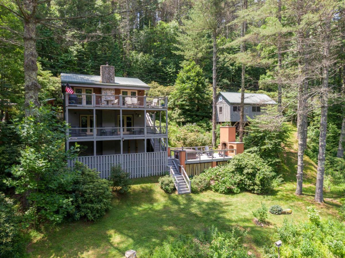 Vila Knotty Pine West Jefferson Exteriér fotografie